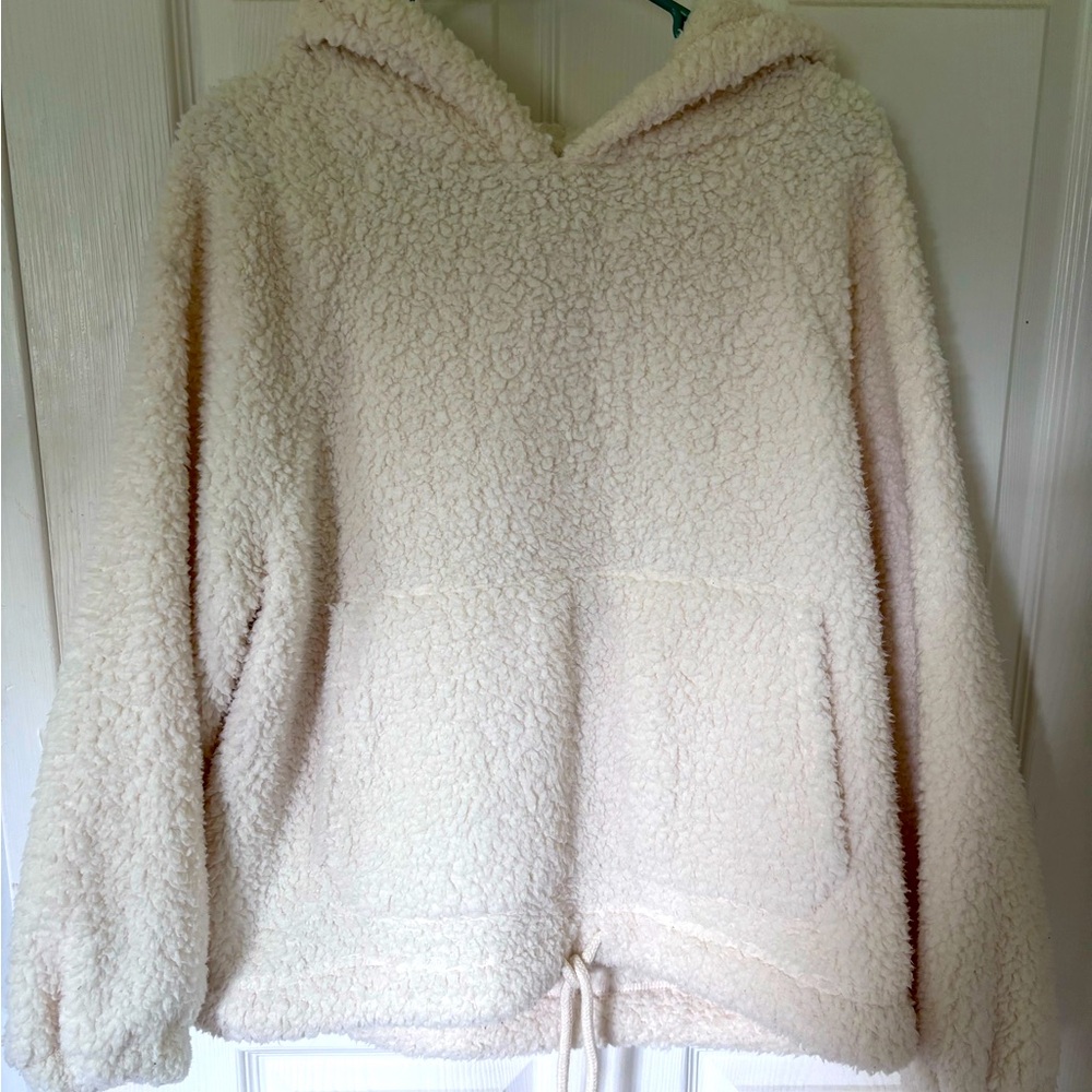Women’s American Eagle Pullover